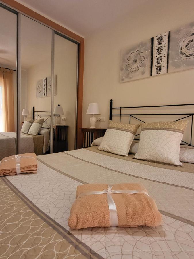 Apartamento Bajo Estupendo Con Patio Y Piscina Privada A 300 Metros De La Playa!