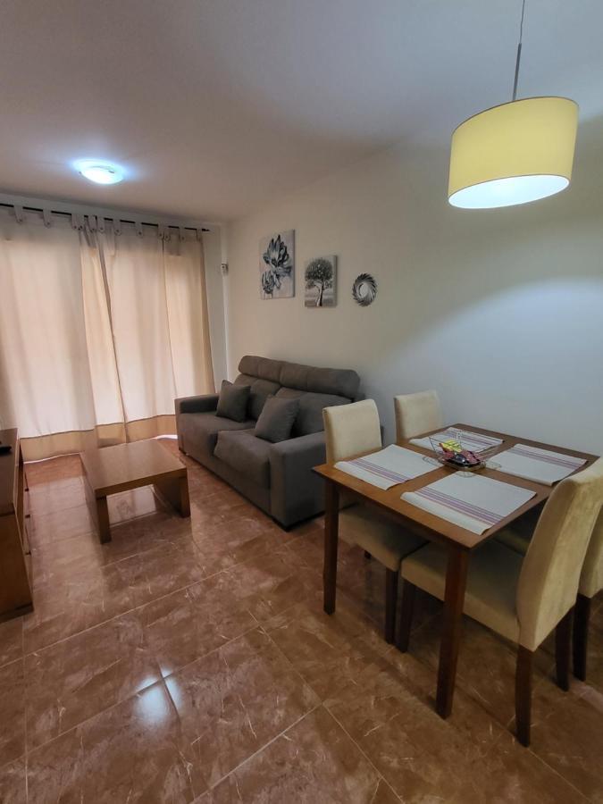 Bajo Estupendo Con Patio Y Piscina Privada A 300 Metros De La Playa!